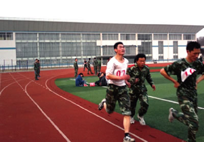 鎮(zhèn)江高等職業(yè)技術(shù)學院400米運動場